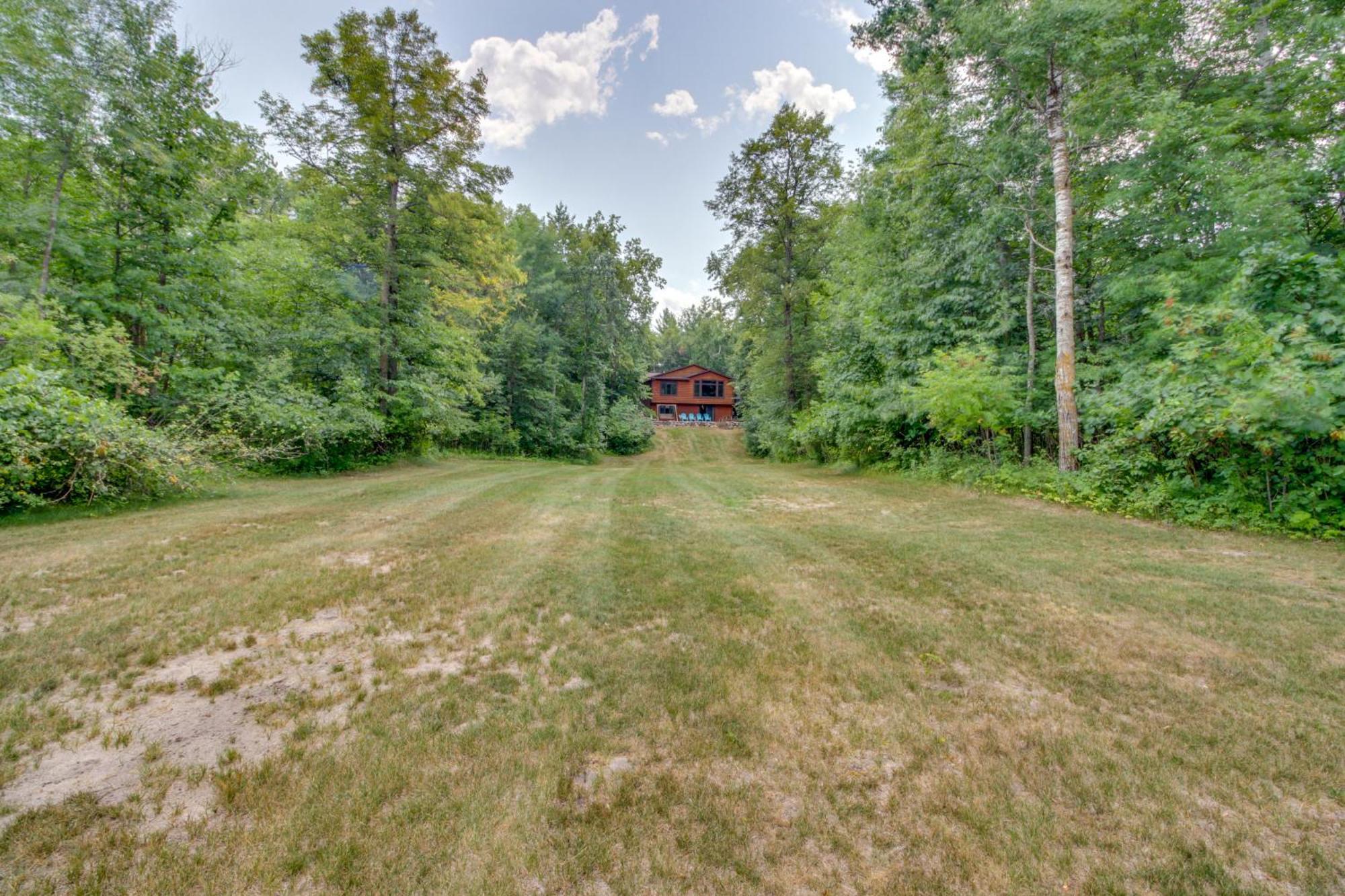 Beautiful Breezy Point Home With Beach And Dock! Pequot Lakes المظهر الخارجي الصورة